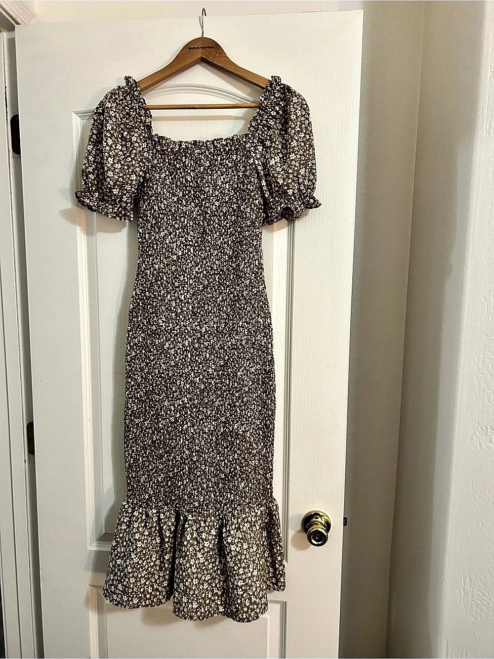 Floral Smocked Midi Dress in Brown & White Like New